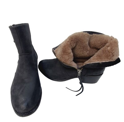 Blackstone Black Leather Natural Shearling Lined Ankle Boots 39  Women's