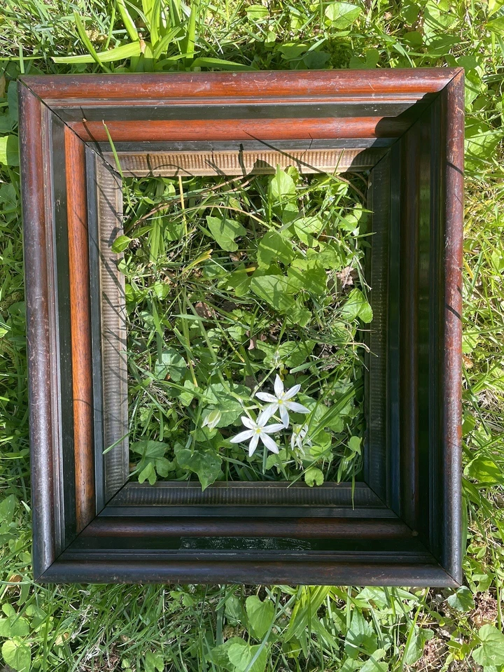 Marco de arte de madera pesado antiguo raro 13,75”x11,75”x3”-interior 9,5”x7,5”-marrón Foto 2 de 4