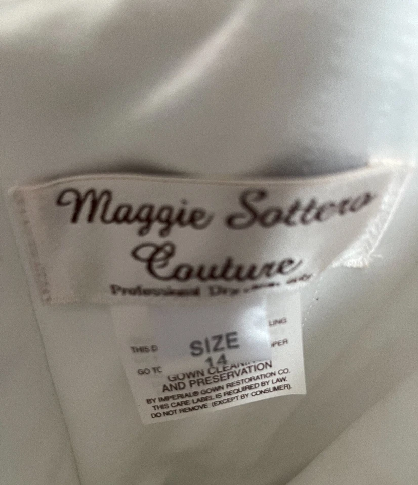 Hermoso vestido de novia nuevo de MAGGIE SOTTERO. Nuevo Con Etiquetas TALLA 14 Foto 2 de 4