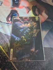 Absolute Green Arrow 1 signed DC ALL IN RARE