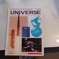 Ian Ridpath - Discovering The Universe (MacDonald Hardback 1987)
