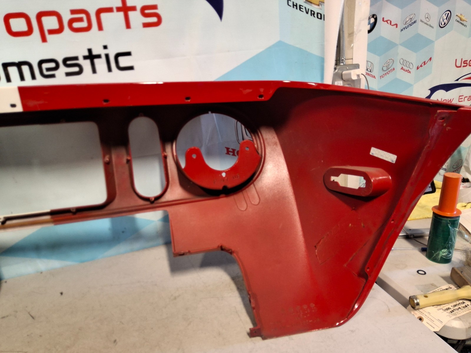 2005 FORD GT SUPERCAR GT40 REAR BUMPER OEM 2006
