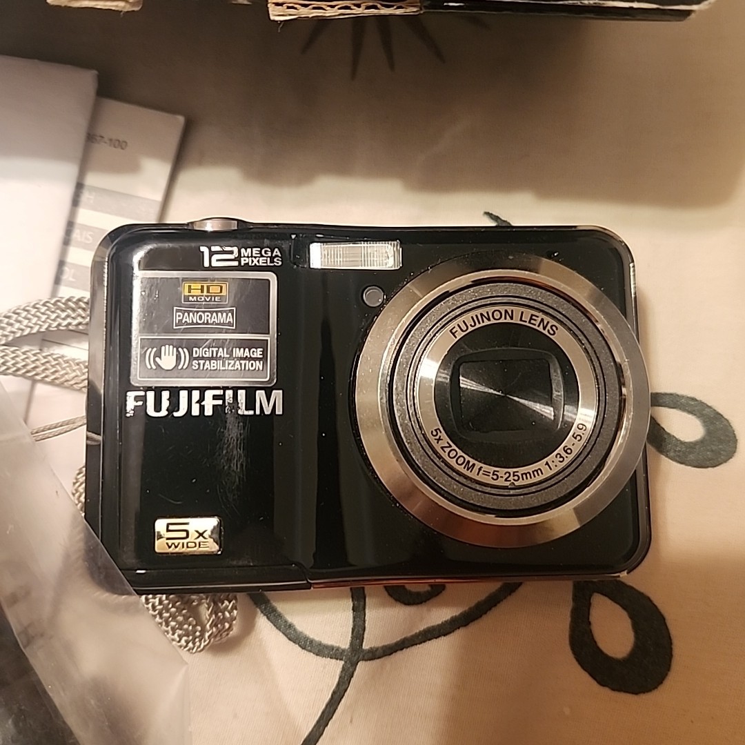 Fujifilm FinePix A Series AX200 12.2MP Digital Camera