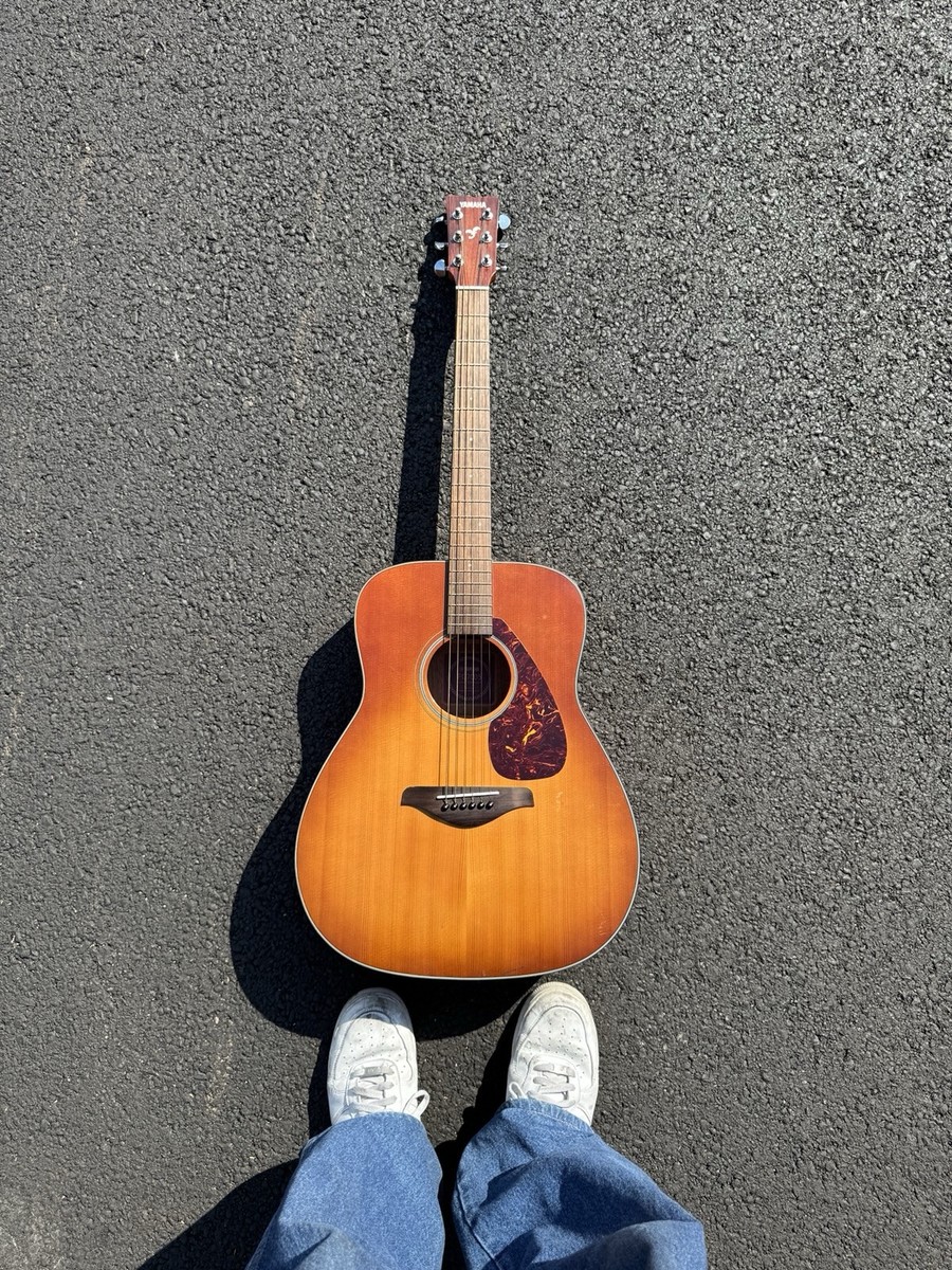 Yamaha FG700S アコースティックギター Yamaha FG700S Acoustic Guitar with Carry Bag - Full Size