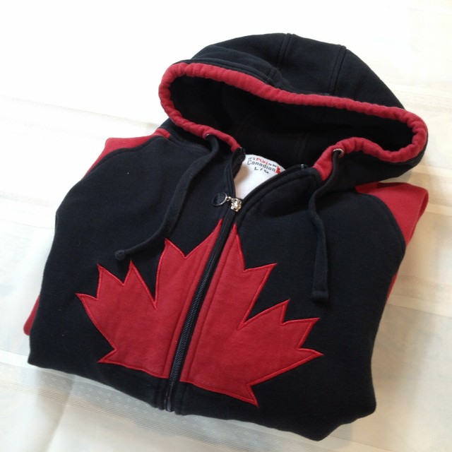 TEAM CANADA Full Zip Canadian Maple Leaf Heavy Hooded Sweatshirt Women