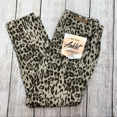 Royalty for Me Leopard Print Mid-Rise Anklet Jeans Size 8P