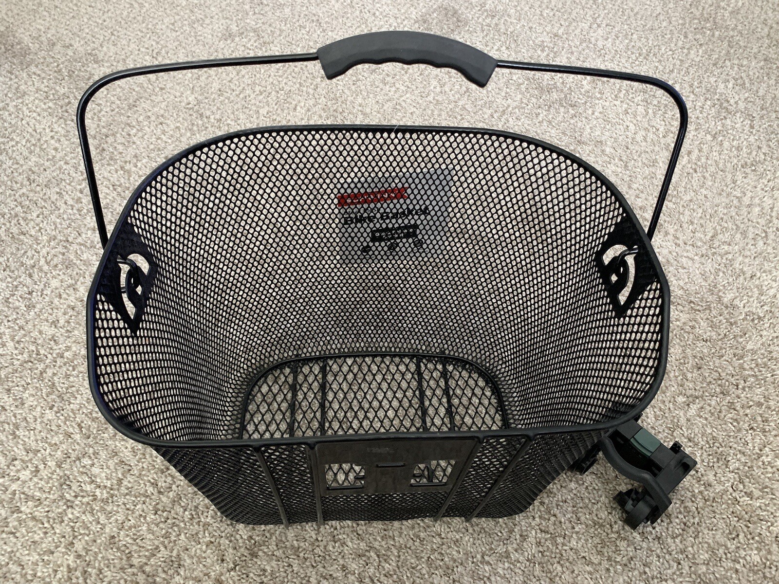 SCHWINN Bike / Bicycle Quick Release Black Wire Basket Handlebar Mounts