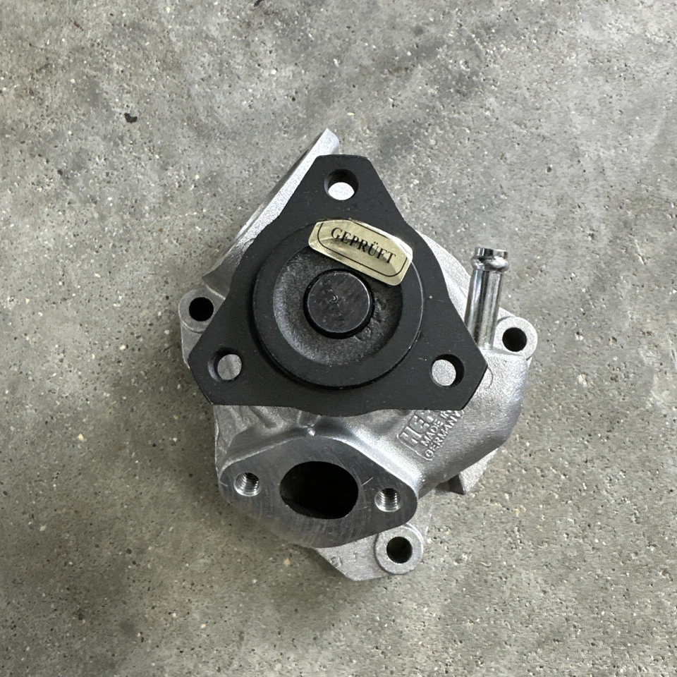 Bomba de agua HEPU P532 para VW Foto 3 de 4