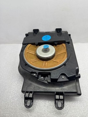 BMW 7 E65 E66 2002 Subwoofer 6901323 RWL12126