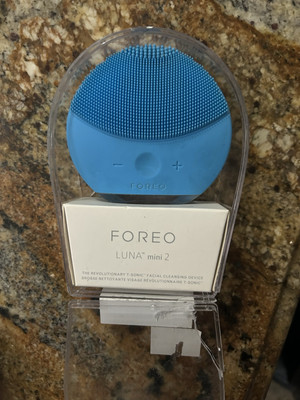 Foreo Luna Mini 2 Aquamarine The Revolutionary T-Sonic Facial Cleansing Device