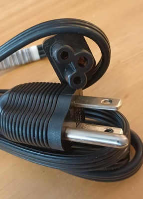 Universal AC to C5 Cloverleaf Mickey Mouse 3 Pin Power Cable Cord 125V-7A USA