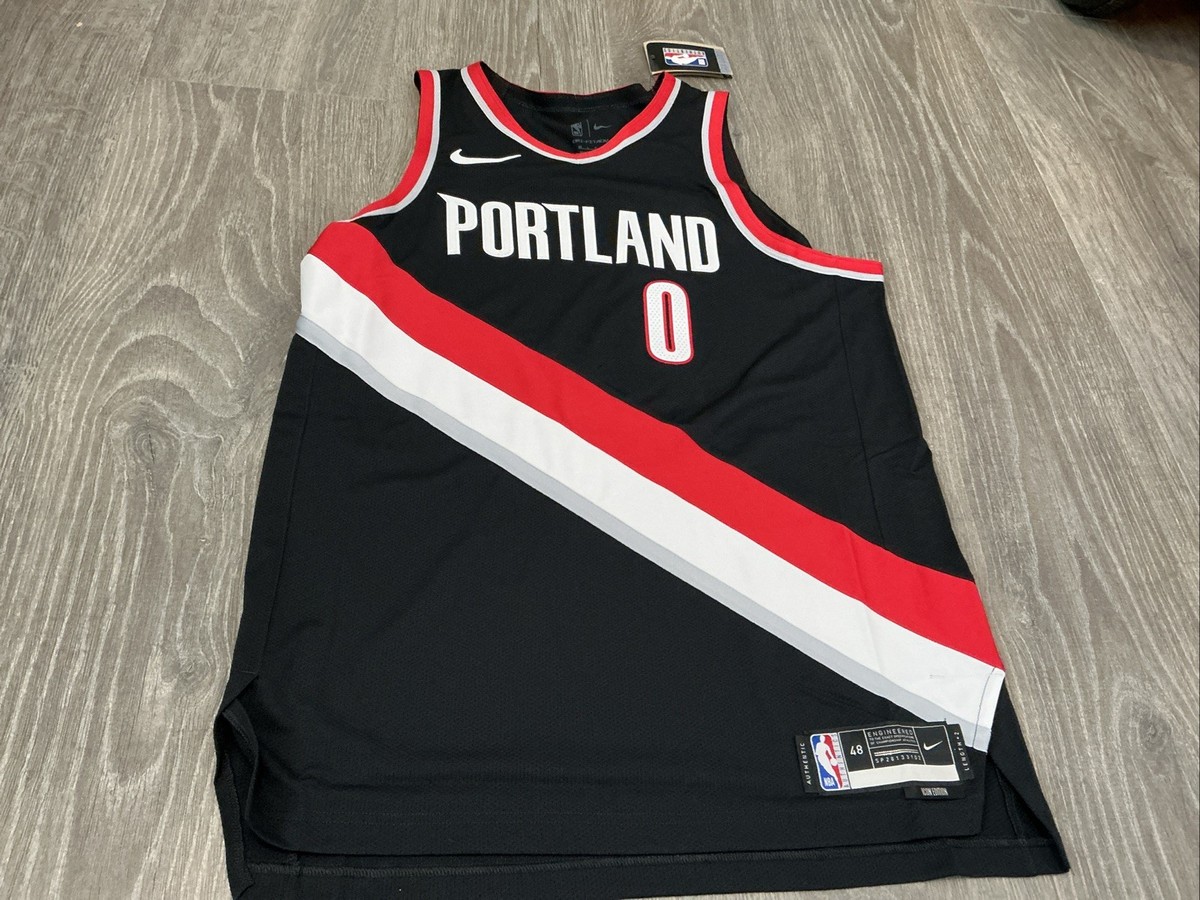 Nike Authentic Lilliard Trail Blazers Dri Fit ADV Icon Edition