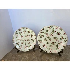 Set of 3 Scalloped Berry Leaf Plates Decorative Dishware