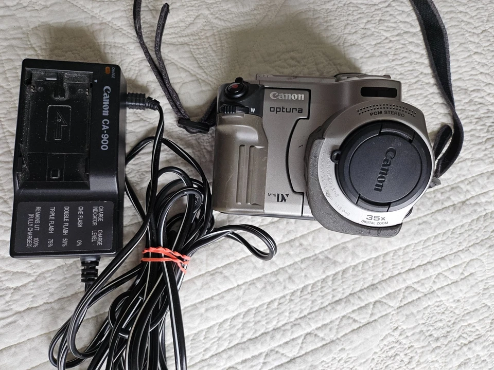 Canon Optura Mini DV Video Recorder - Tested - Works! - Image 2 of 4