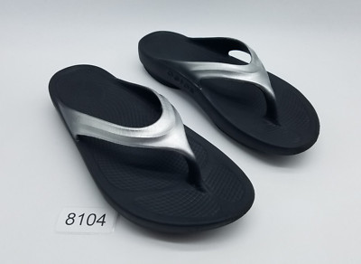 Oofos Oolala Women's Size 9 Flip Flop Thong Recovery Sandals Black
