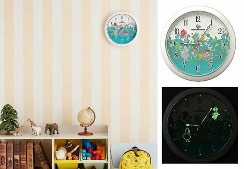 Disney Alice in Wonderland Glow In The Dark Wall Clock RHYTHM Fast Ship Japan - Afbeelding 1 van 3