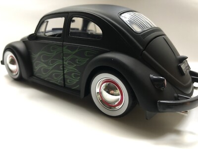 JADA 1959 VW VOLKSWAGEN BEETLE 1:24 MATTE BLACK w GREEN FLAMES NEW