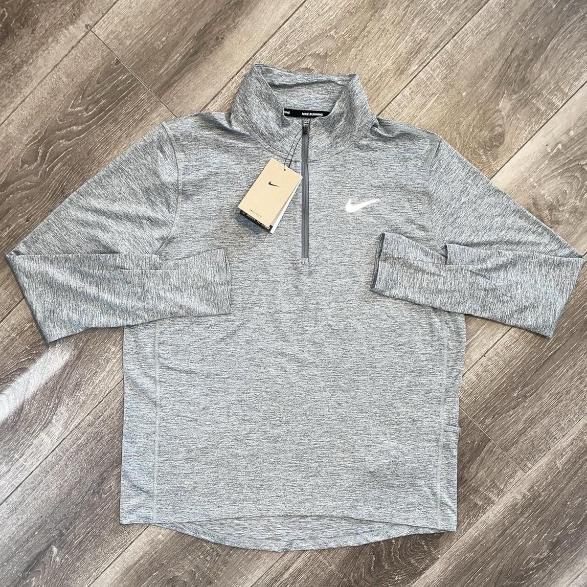 nike element 3.0 grey