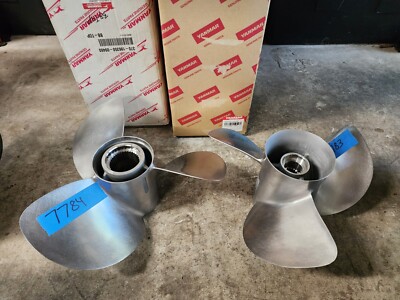 NEW PAIR OF 26 PITCH YANMAR SS DUO PROPS, 196350-09760, 196350-09460 P7783 P7784