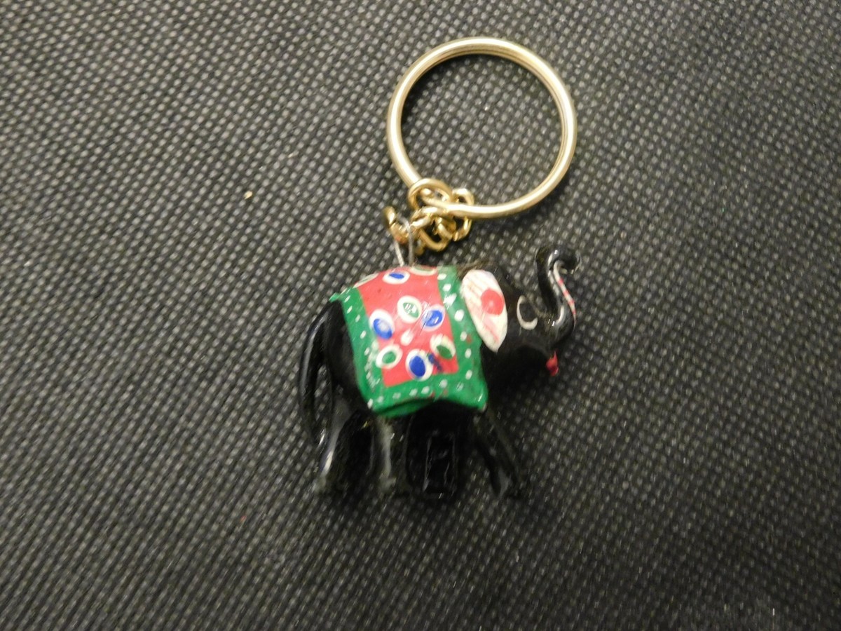 HANDICRAFT INDIAN ELEPHANT KEY RING! e759XSX1