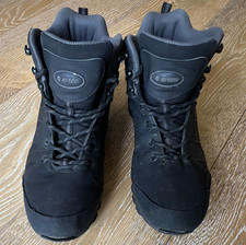 Hi-Tec Raven Men's Waterproof Hiking Boots Black UK 9 US 10 EU 43