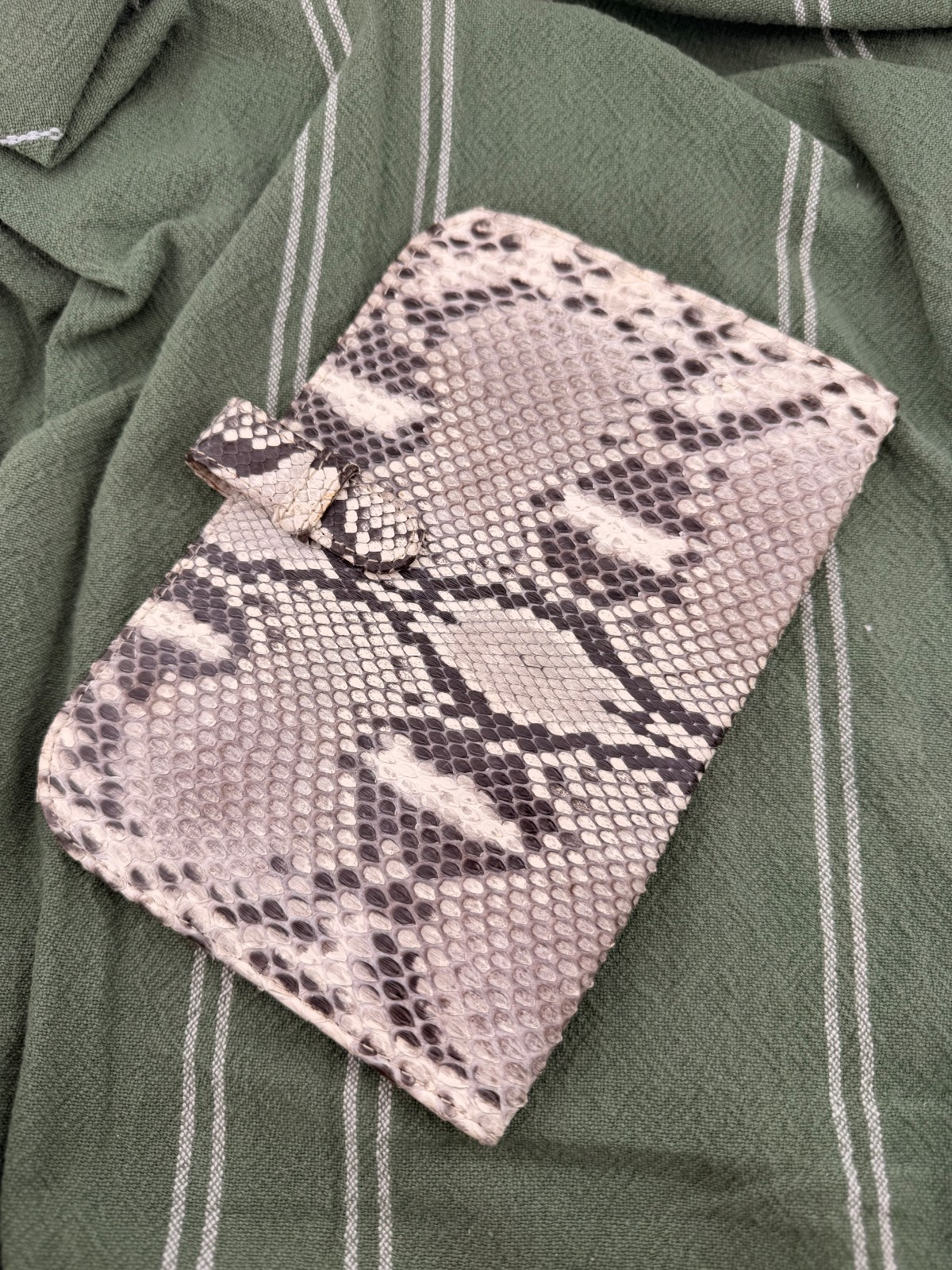 Lauren Eiffel Real Python Snakeskin Wallet Organi… - image 1
