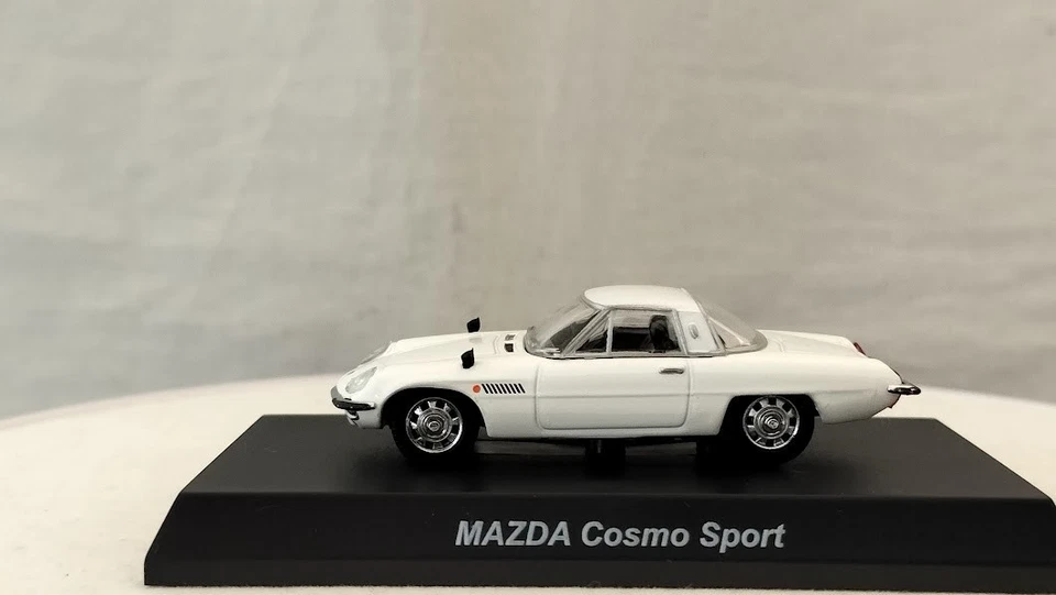Coche modelo diecast blanco KYOSHO 1/64 Mazda Cosmo Sport Foto 4 de 4