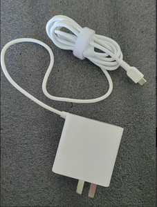 Lenovo ADL100UAGC3A 20V 5A 100W Laptop Netzteiladapter Ladegerät