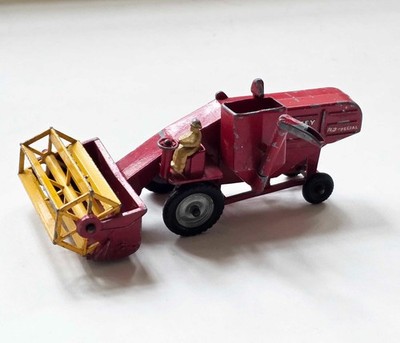 Matchbox Lesney Major Pack No 5 Massey Ferguson 780 Special Combine Harvester J5