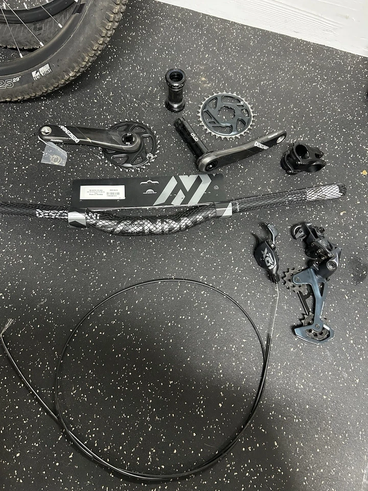 SRAM Revelation 29er XX Hope/Nox 29er Wheelset SRAM Truvativ Drivetrain Groupset - Image 2 of 4