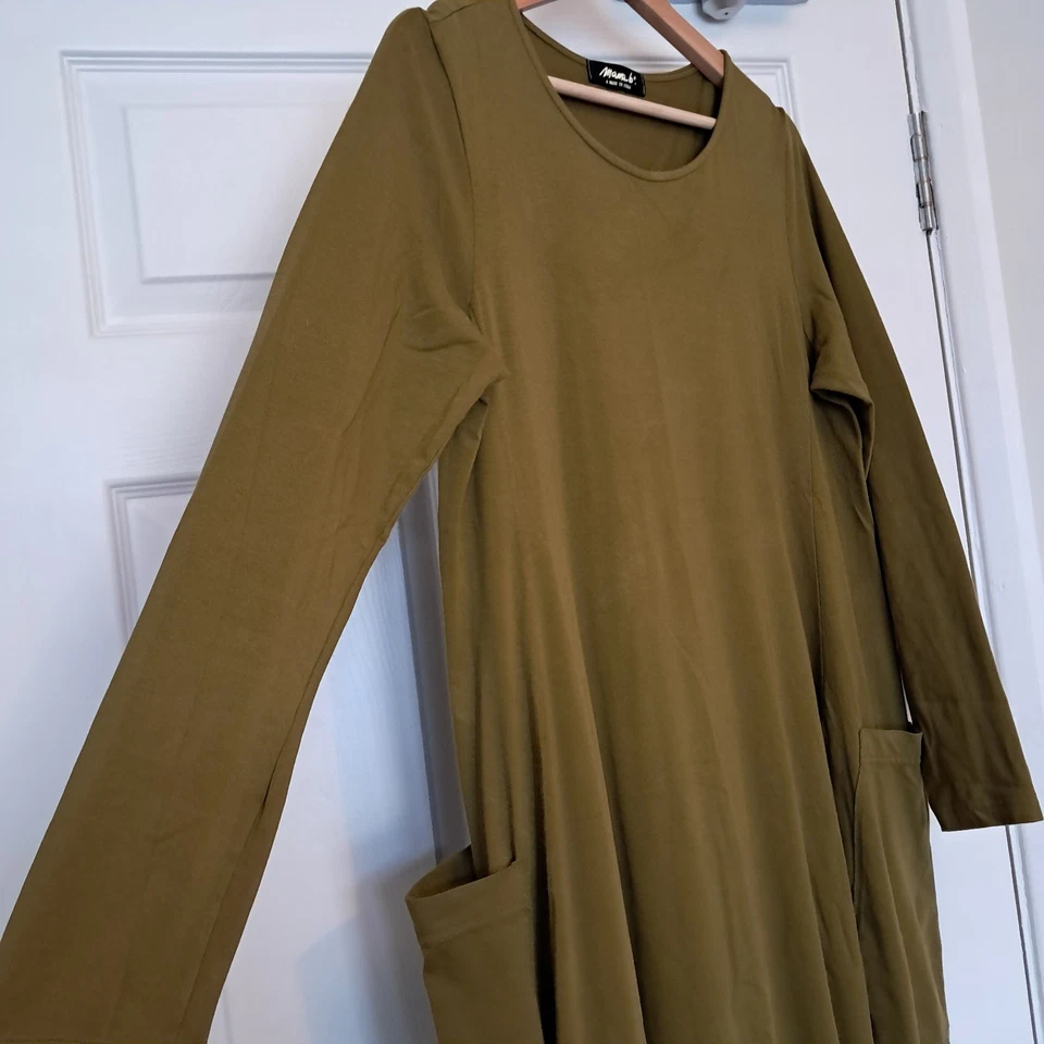 Mama B Dress Olive Green Womens Size M Balloon Bubble Arty Stretchy Pockets - Image 2 of 4