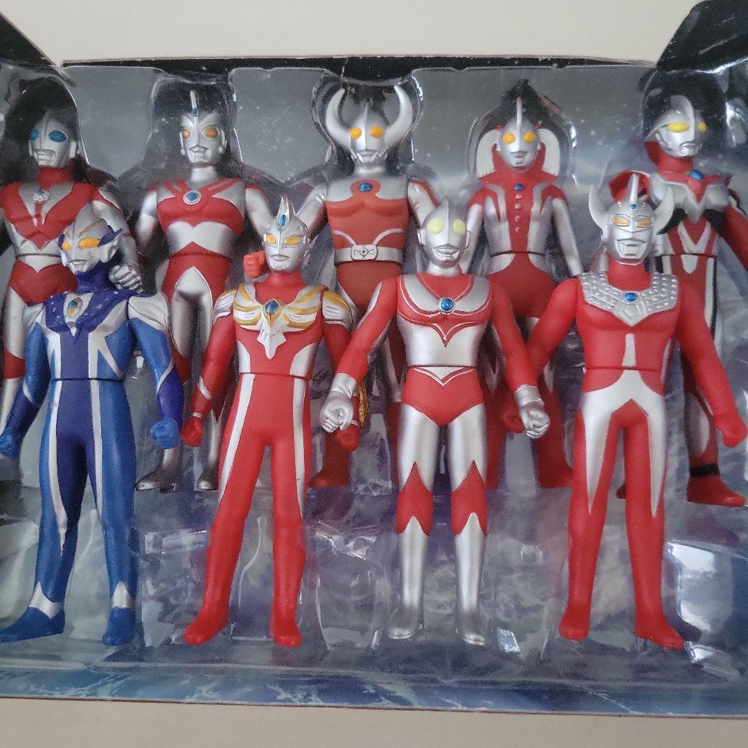 ウルトラヒーローコレクションボックス１，２，３セット Amazon.co.jp: ウルトラヒーローコレクションBOX 3 : おもちゃ