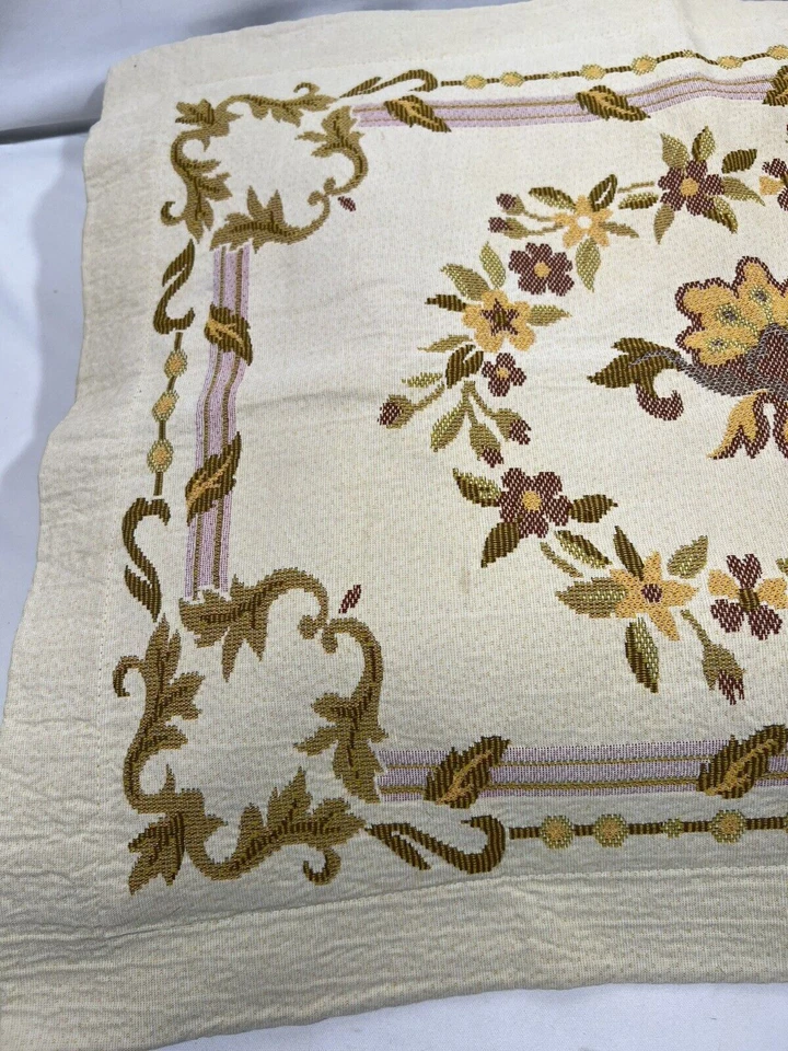 Floral Geometric Matelassse Coverlet Pillow Sham Bedspread Embroidered Set - Image 3 of 4