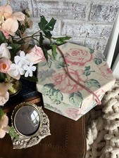 Cottagecore Vintage Nordstrom Hexagon 1980  s Rose Floral Decorative Hat Box