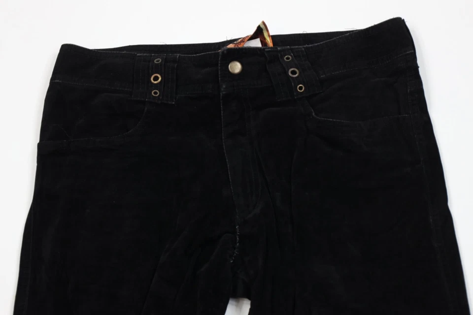 Pantalones de terciopelo acampanados remachados banda gótica Lip Service de colección años 90 negros EE. UU. Foto 2 de 4