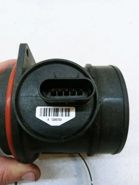 Sensor de flujo de aire masivo KIA SEDONA 2006-2014 OEM USADO PROBADO 281103C100 Foto 2 de 4