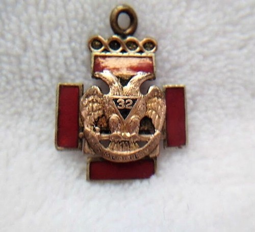 Antique Vintage 32 Degree Scottish Rite Freemason Masonic Gold Pendant Rose Gold