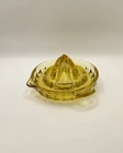 Vintage Yellow Amber Depression Glass Citrus Juicer Reamer Beautiful
