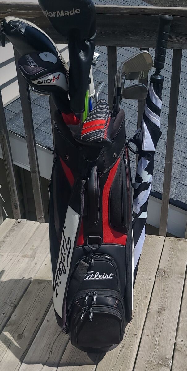 Titleist Midsize Tour Staff Bag - Black/White/Red | eBay Titleist Midsize Tour Staff Bag - Black/White/Red | eBay