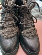 MODA IN PELLE  ‘ZERMATT’ LEATHER BOOTS WITH METALLIC SHEEN SIZE 6 (39) Sparkly