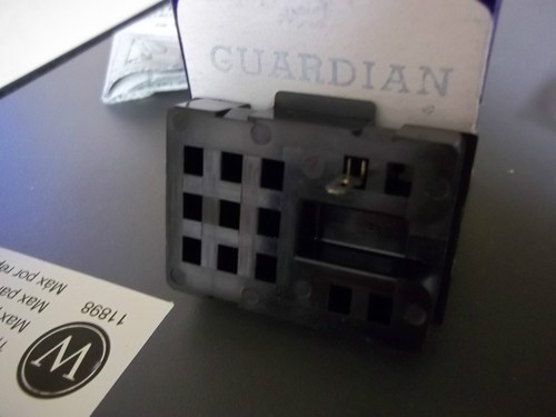 Guardian IR 1220-S2 Socket Accessory Group New Old Stock - Picture 2 of 3