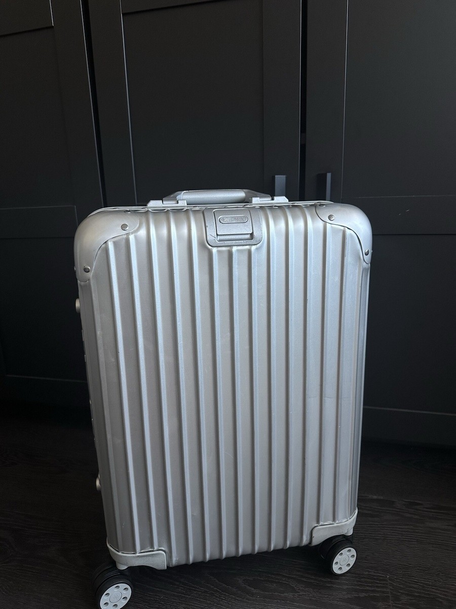 Rimowa original cabin silver