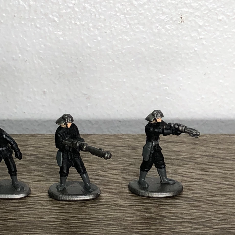 Micro Machines Star Wars Лот товаров с Фигурками Имперских Военно-морских Десантников Игрушка Винтаж 4 - Изображение 4 из 4