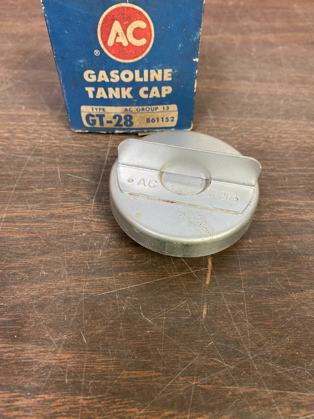 1954-60 LINCOLN CONTINENTAL AC FUEL TANK GAS CAP NOS 1021