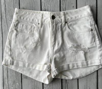 Short Bullhead Denim Co Taille Haute - Modèle Franges, Couleur Bleu Délavé, Taille 24