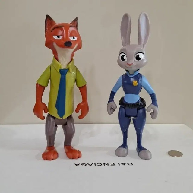 Disney Zootopia Judy & Nick Figurine Set