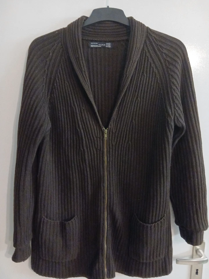 Zara Strickjacke Gr. M(L) braun 100% Baumwolle dick - Bild 1 von 1