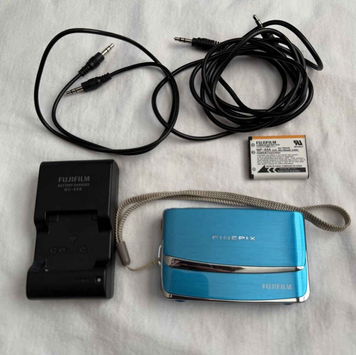 Fujifilm FinePix Z Series Digital Cameras 12-13.9 MP Maximum