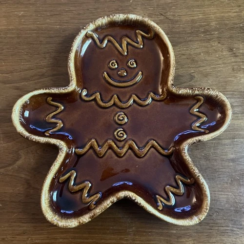 Hull Pottery Gingerbread Man Cookie Plate Dish Brown Drip 10” Signed Vintage