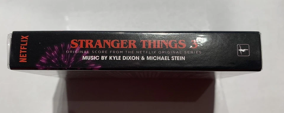 STRANGER THINGS 3 Cassette Tape Walkie Talkie SEALED-Kyle Dixon Michael Stein - Image 4 of 4
